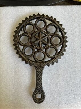 Griswold No. 1727 Trivet Vintage Cast Iron GUC